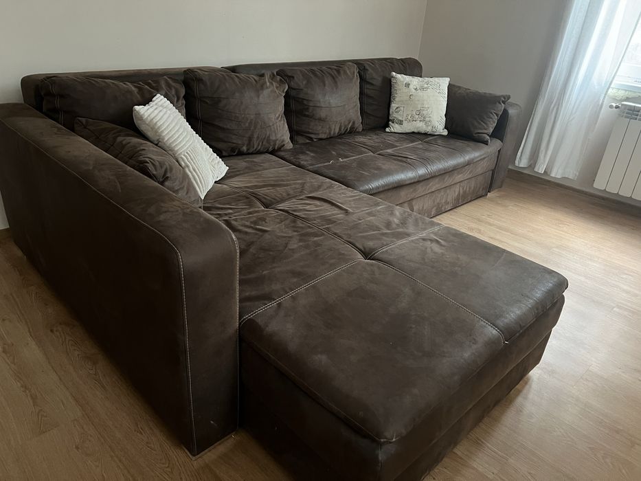 Разтегателен диван с ракла