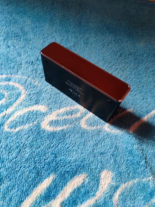 Ceas cu încărcare wireless