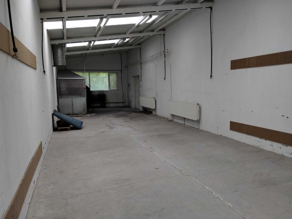 Дава се под наем Промишлена сграда в Троян - 1100 кв.м за 2600 € - Снимка #12