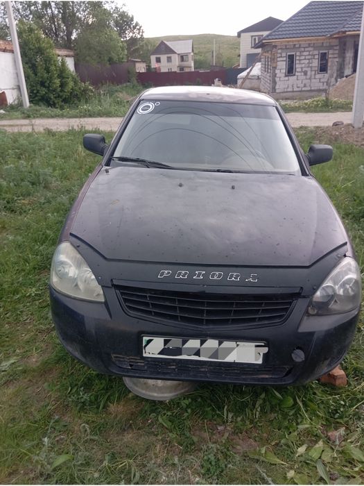 Продам ВАЗ 2172 приору по болтам