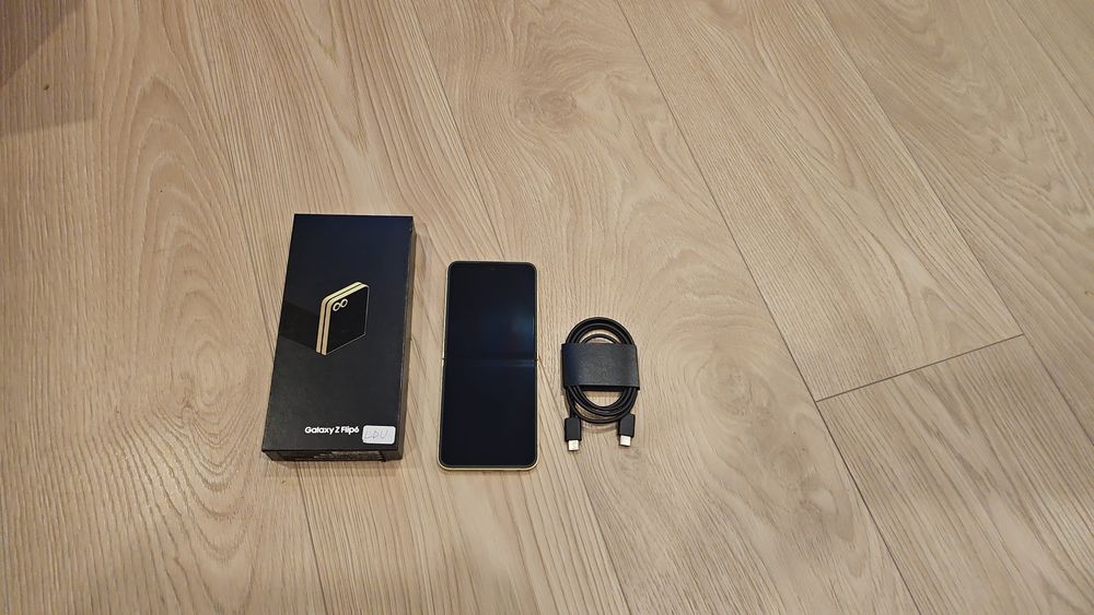 Samsung z flip 6