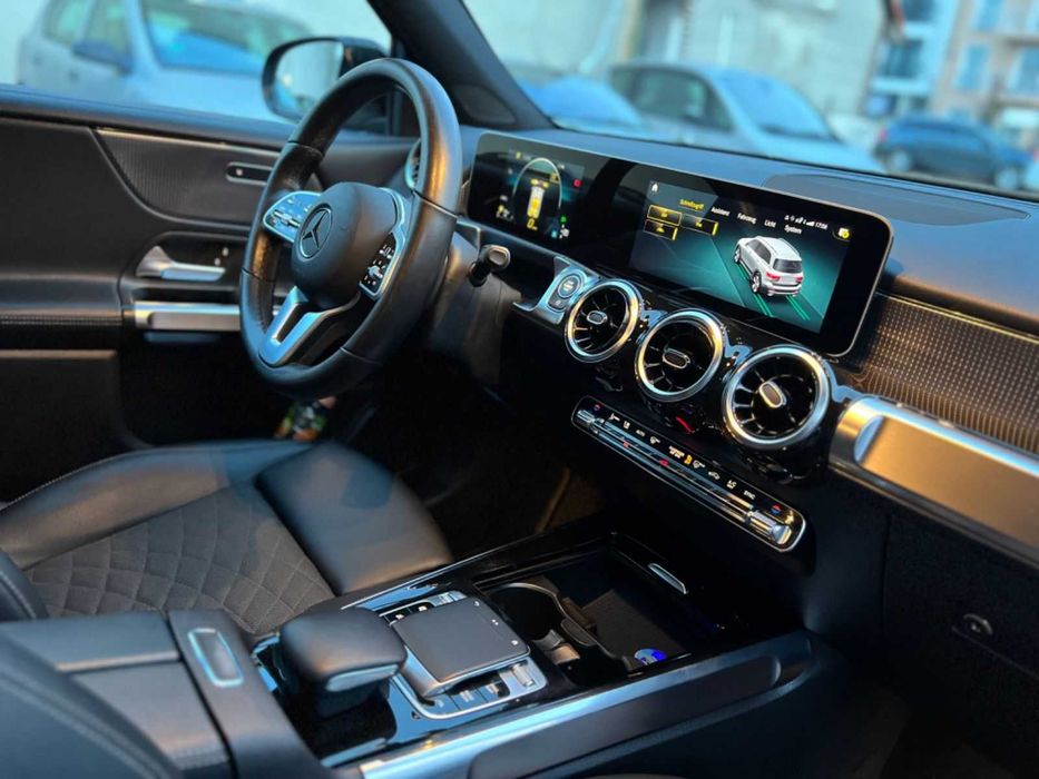 Vand Mercedes-Benz GLB 7 Locuri 2020 !!!