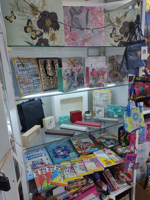 Продам отдел в торговом доме