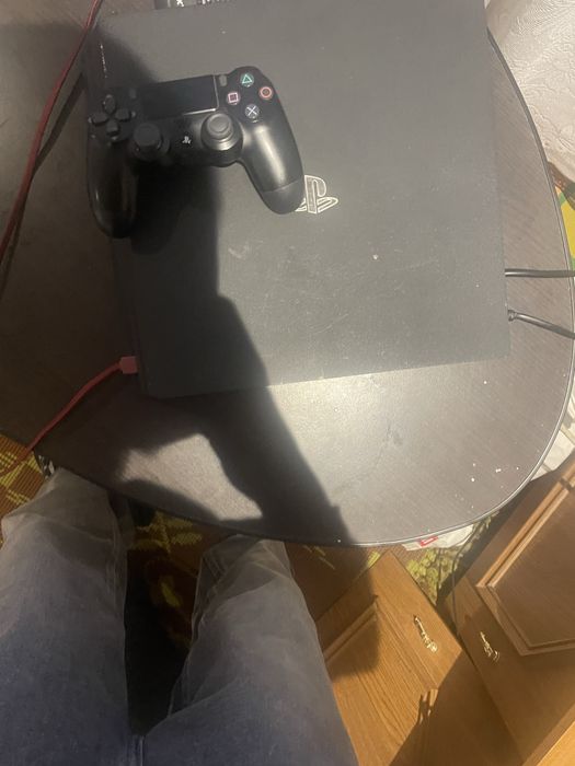 Vand ps4 pro sau schimb