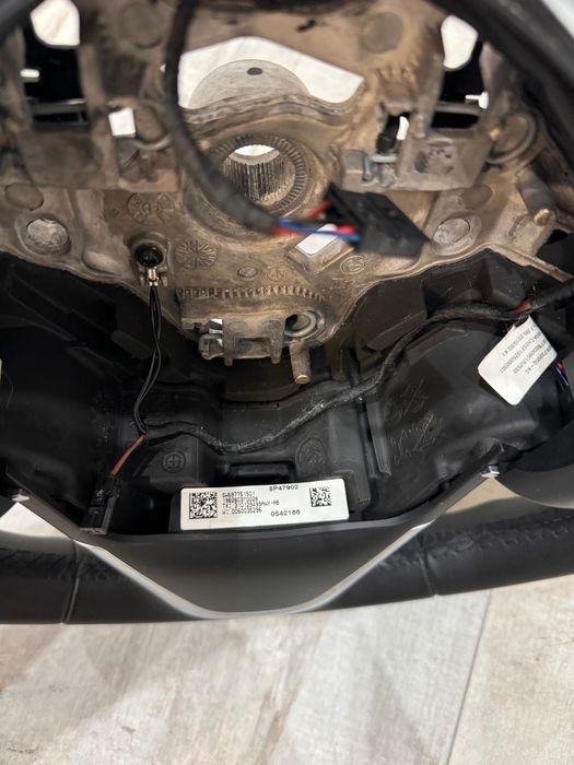 Оригинален BMW волан + airbag за X1 F48,X2 F39,2 F45/F46