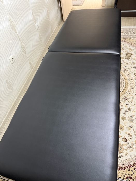 Кушетка для салона красоты