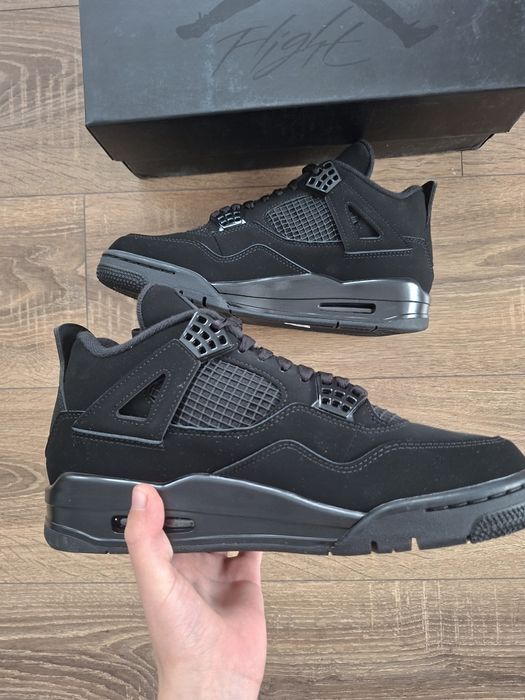 Jordan 4 black cat 42