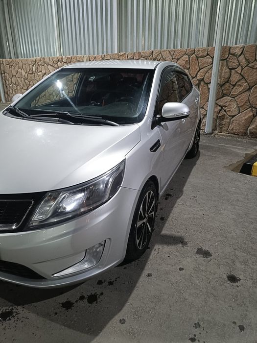 Продам автомобиль Кия Рио