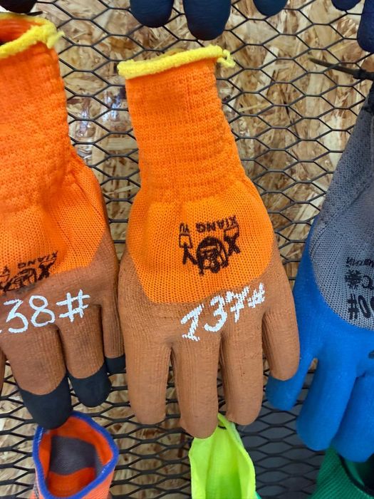 Зимние перчатки по 145 тг оптом