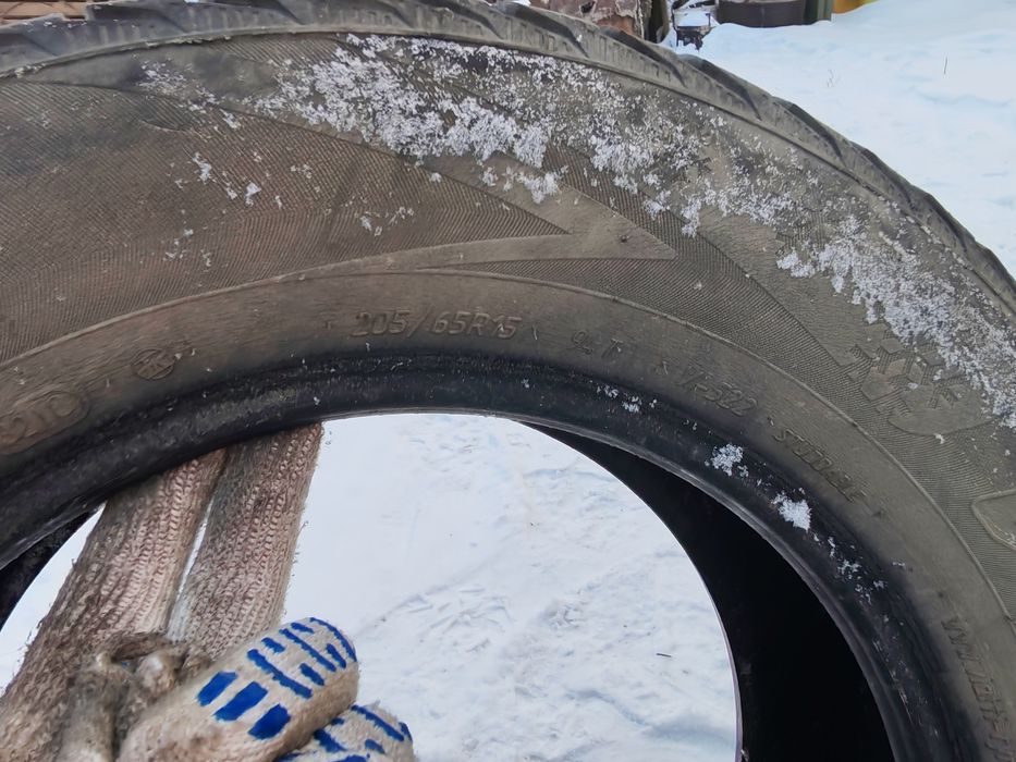 Шины бу. 205/65/15