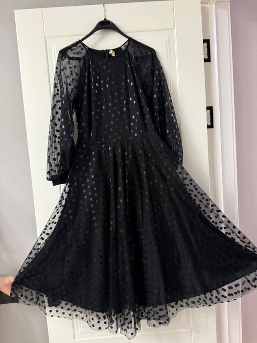 Платье почти новое, одевала олин раз