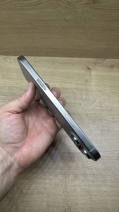 iPhone 16 PRO MAX 256Gb natural titanium