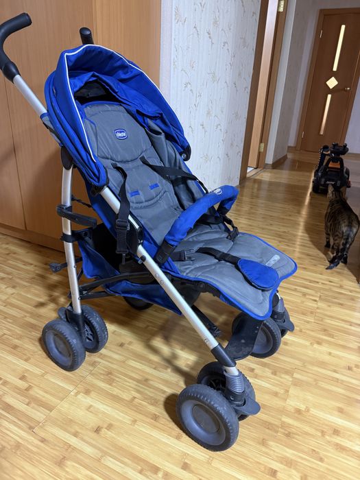 Продам Коляску Chicco