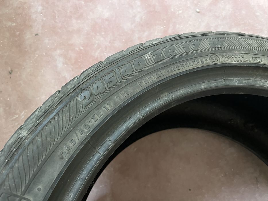 245/40 R17 de vara semperit