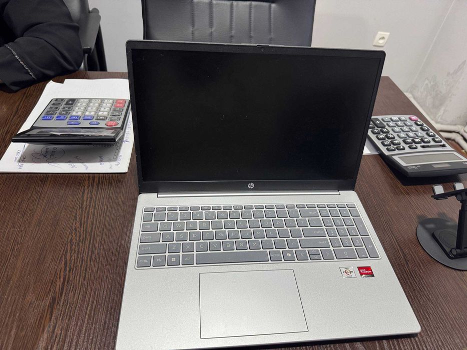 HP laptop intel SSD 256