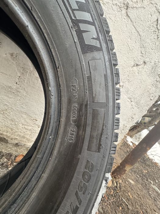 Продам зимние шины MICHELIN