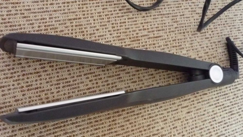 Нова преса за коса NЕО за изправяне