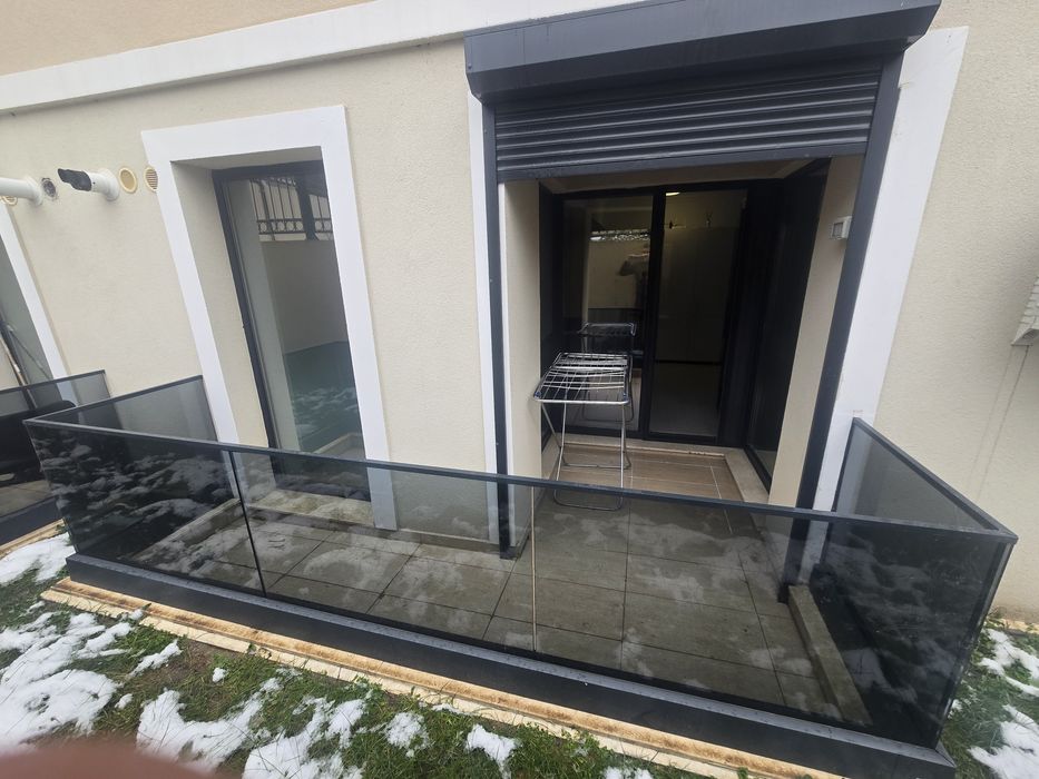 Vand studio Solid House,zona Campus