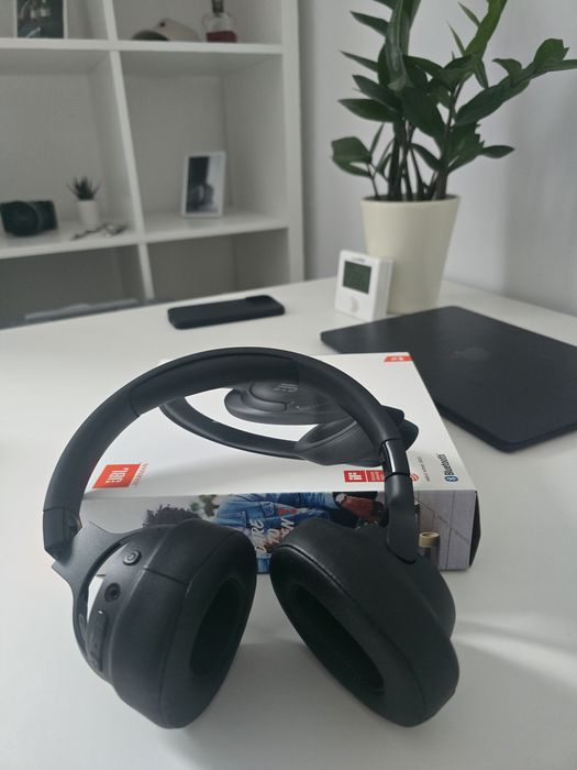 Căști JBL Tune bloetooth over-ear 720 BT