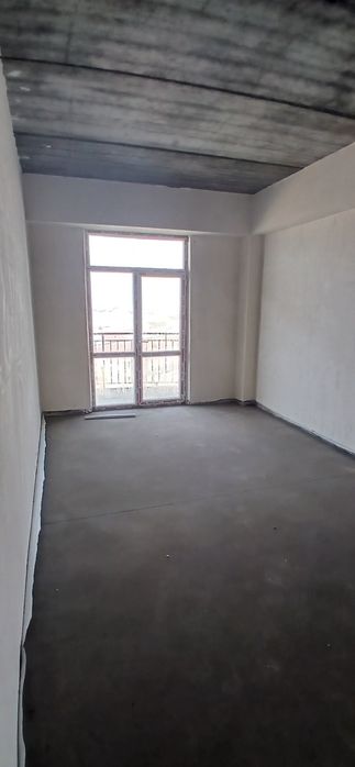 Квартира сотилади. Урганч ш