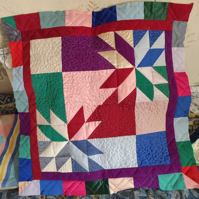 Покрывало, лошадки, прихватки и подушка