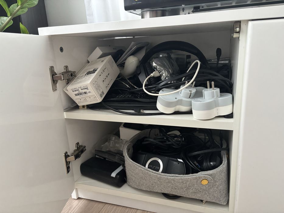 Голям Tv шкаф от мдф бял лак