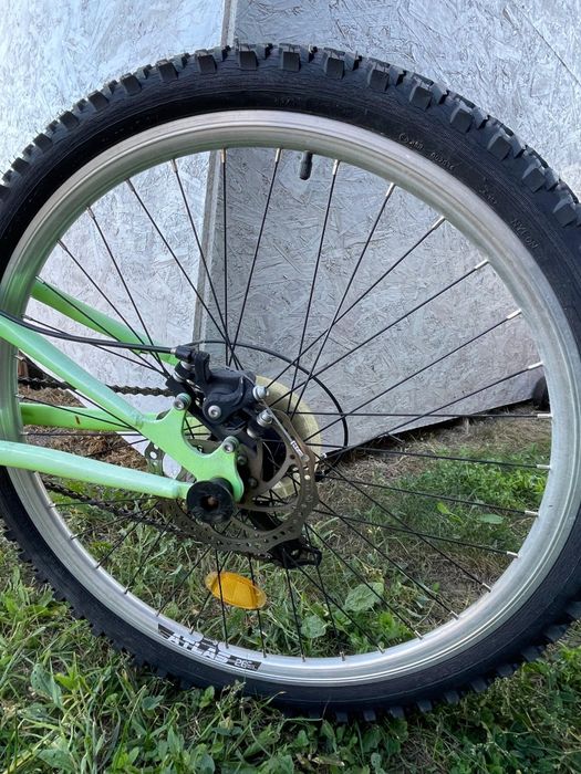 Bicicleta montbike dual suspensie ca si noua