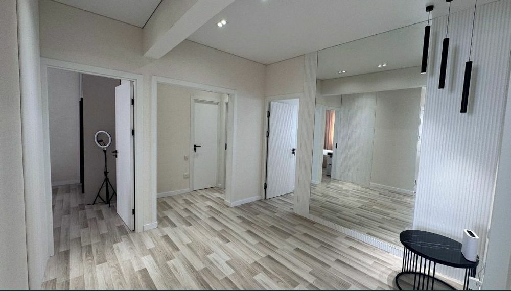 4 комнатная квартира 130 м² на Нукусской — 2 санузла