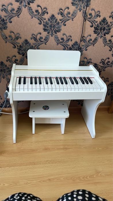 Продам детское пианино