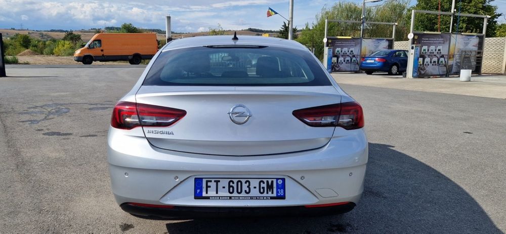 Opel insignia 2020..16 d