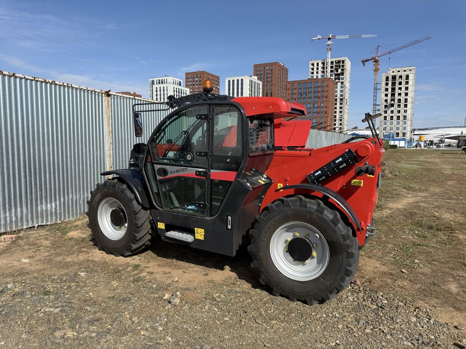 Телескопический погрузчик млт 738