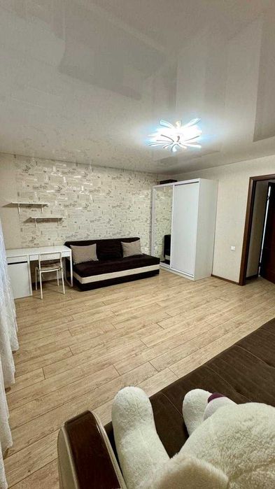 Продам 3 комнатную квартиру 96 кв. м