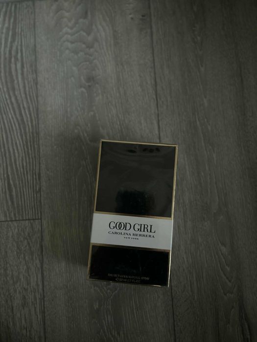 Продавам парфюми