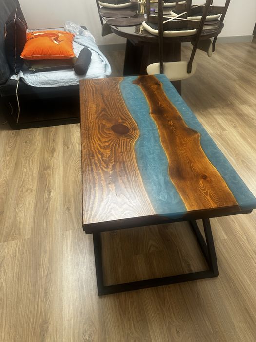 Продам эпоксидный стол