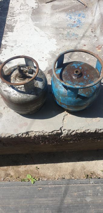 Газовые баллоны . Продам