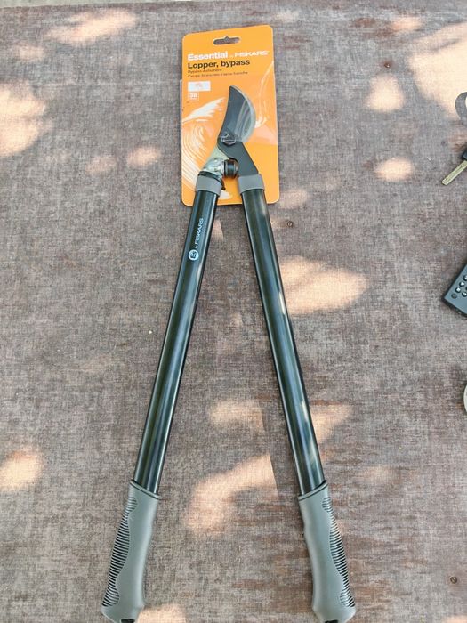 Ножица за клони Fiskars.