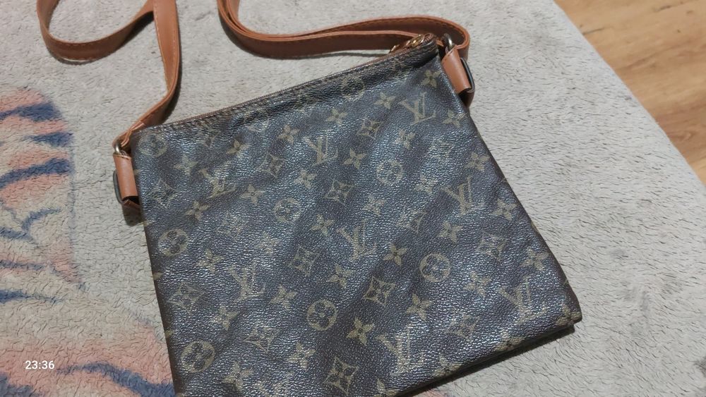 Poșeta Louis Vuitton