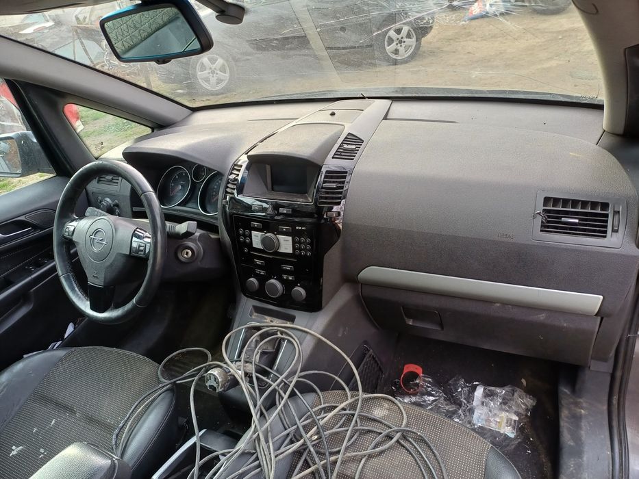 Planșa bord Opel Zafira B