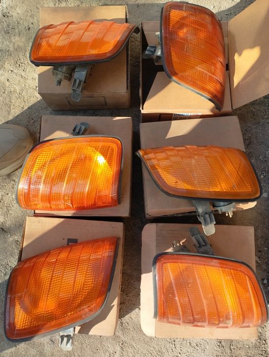 Поворотники на Мерседес 124