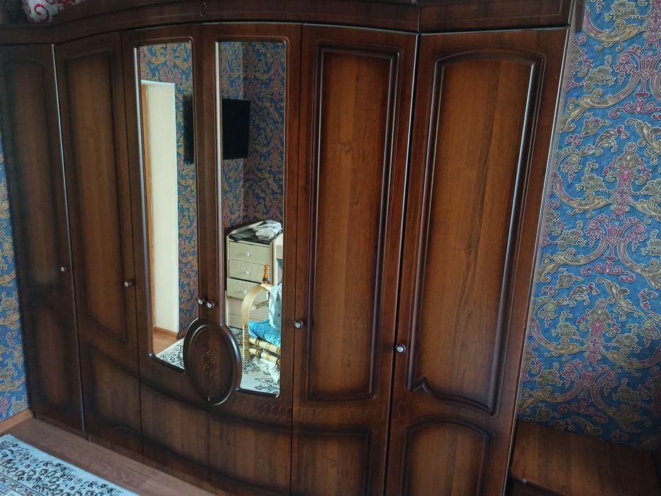 Спальный гарнитур