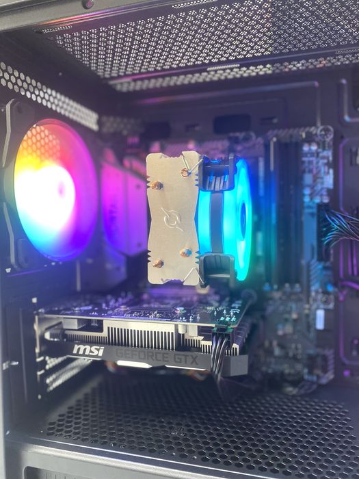 Unitate PC Gaming i7-8700, 16GB Ram, GTX 1650, 500GB SSD M.2 - Nou!