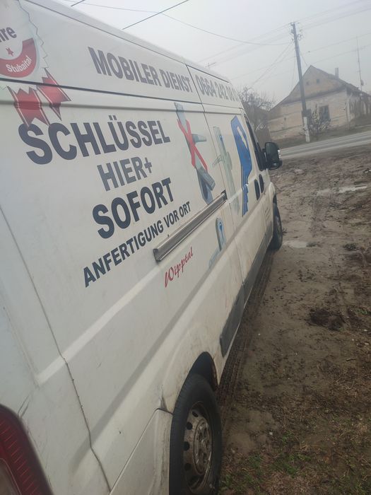 De vânzare auto utilitara