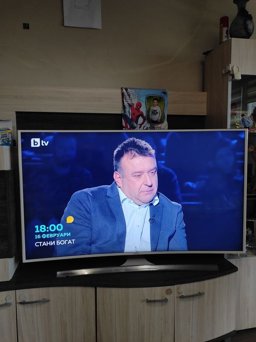 Смарт Телевизор SAMSUNG CURVED 55 инча Ultra HD 4K