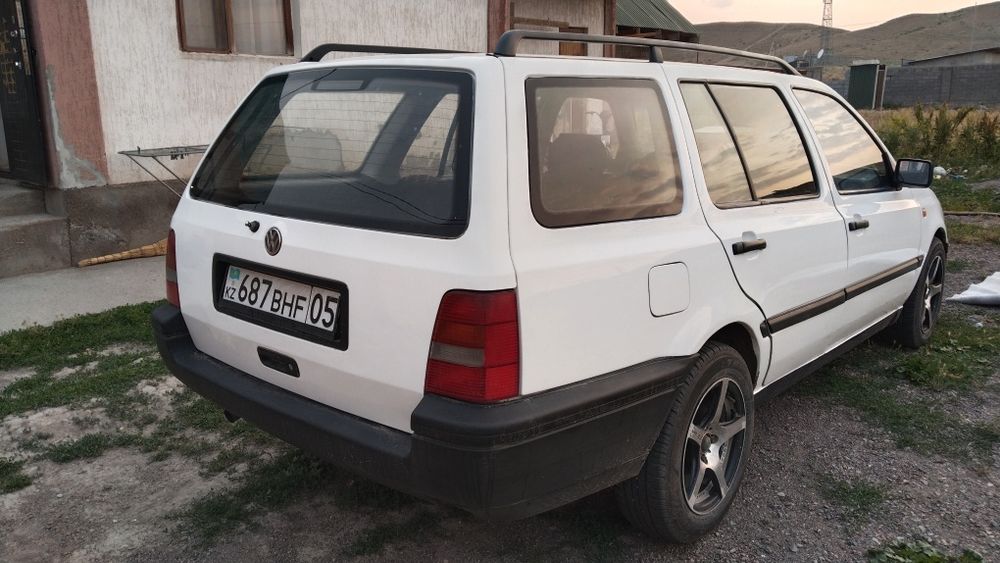 Срочно продается машина универсал гольф 3