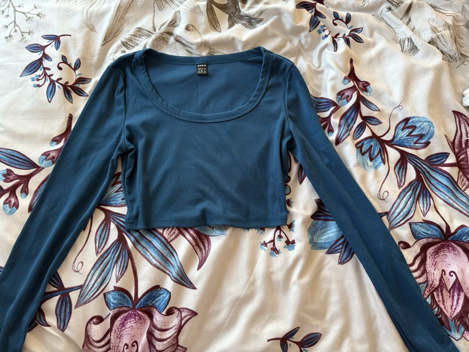 Пролетни блузи и тениски