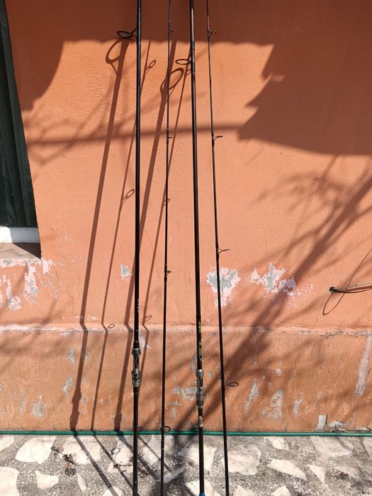 Lansete de vanzare din 2 bucati .Sunt second.Detaliile si marca se vad