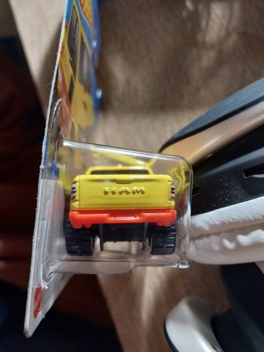 Hotwheels th ram