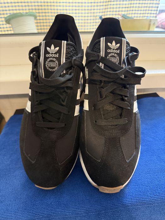 Adidas Retropy e5