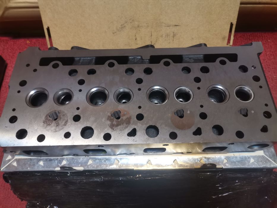 Chiulasa pt.Kubota V2203 /chiulasa motor Kubota V2203 ind. / STOC Cluj