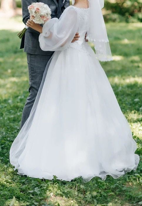 Продам свадебное платье